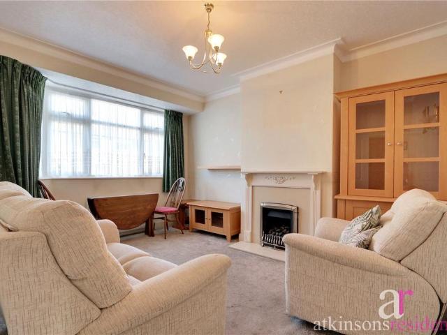 Flat for sale in Greater London