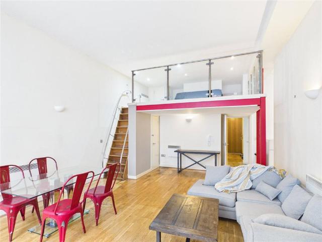 Flat for sale in City Centre, Georgia