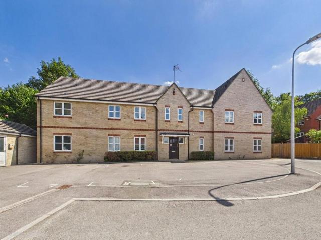 Flat for sale in Enborne, West Berkshire