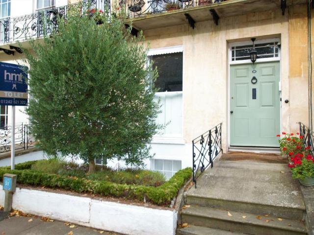 Flat for sale in Montpellier, Golden Valley