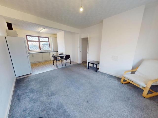 Flat for sale in Georgia, Greater Manchester