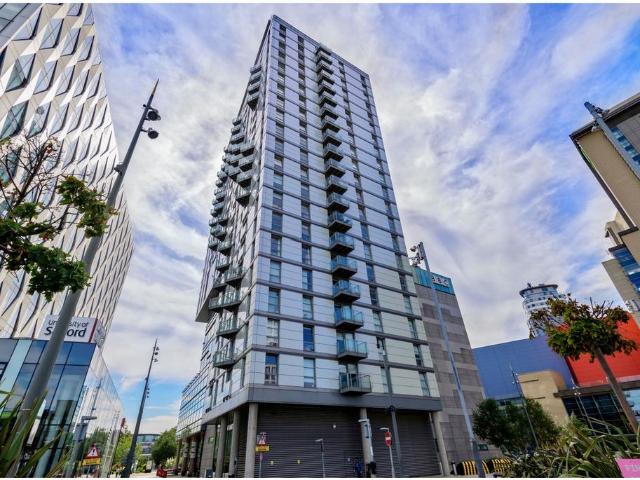 Flat for sale in Salford, Greater Manchester