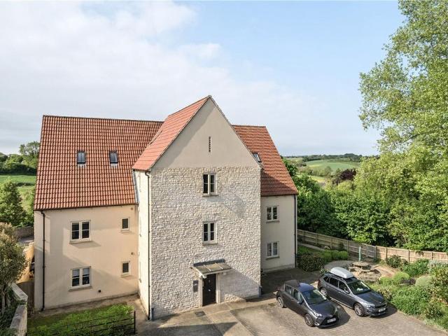 Flat for sale in Norton St Philip, Somerset