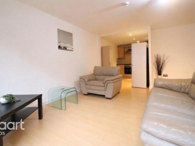 Flat for sale in Leylands, West Yorkshire