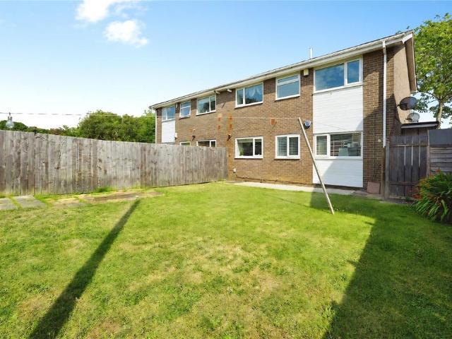 Flat for sale in Oxclose, Washington
