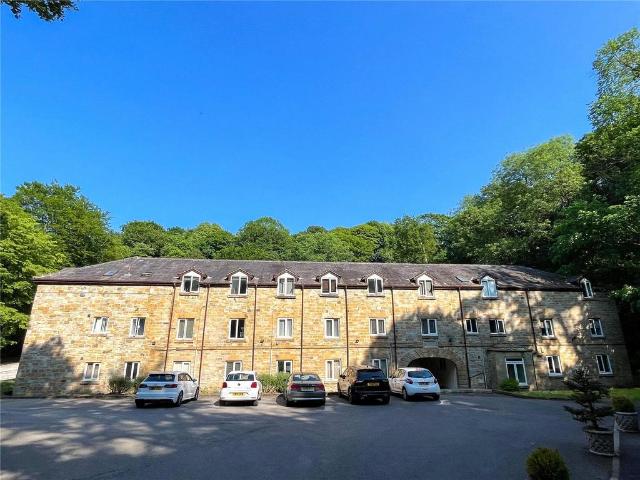 Flat for sale in Limehurst, Greenheys