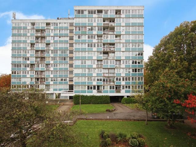 Flat for sale in Stivichall, West Midlands