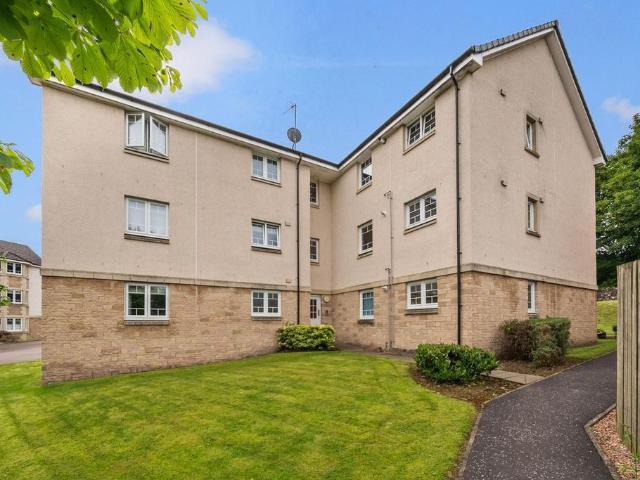 Flat for sale in Cambusbarron, Scotland