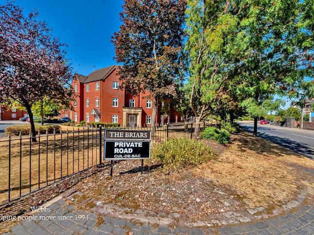 Flat for sale in Aldridge, West Midlands