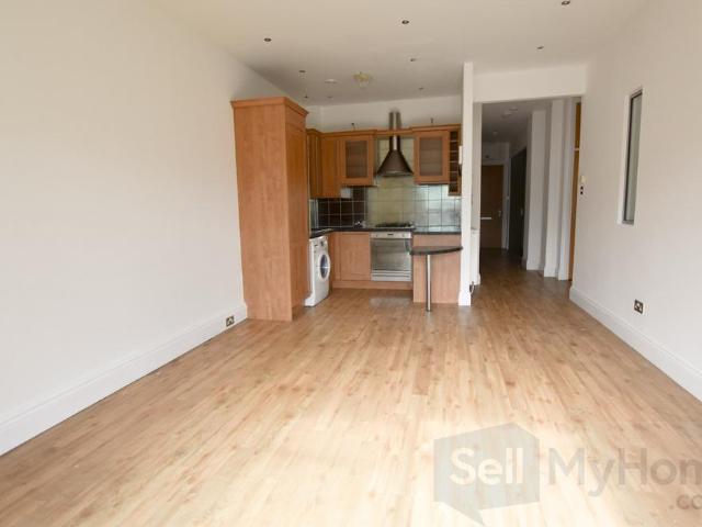 Flat for sale in St Ann's, Haddon