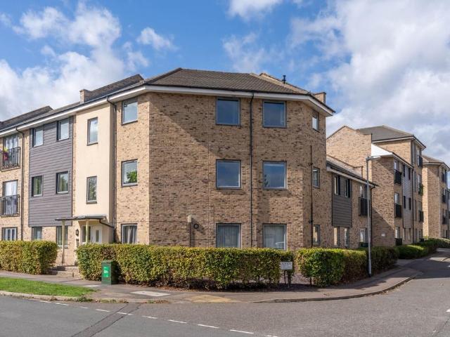 Flat for sale in Chesterton, Arbury