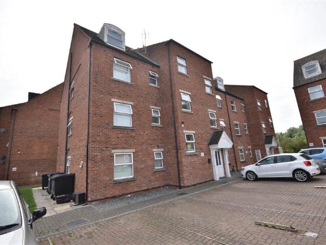 Flat for sale in Lincoln, St Catherines