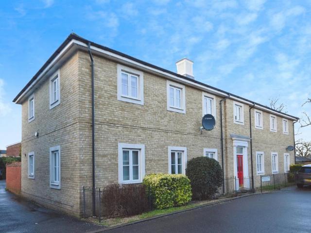 Flat for sale in Chelmsford, Essex