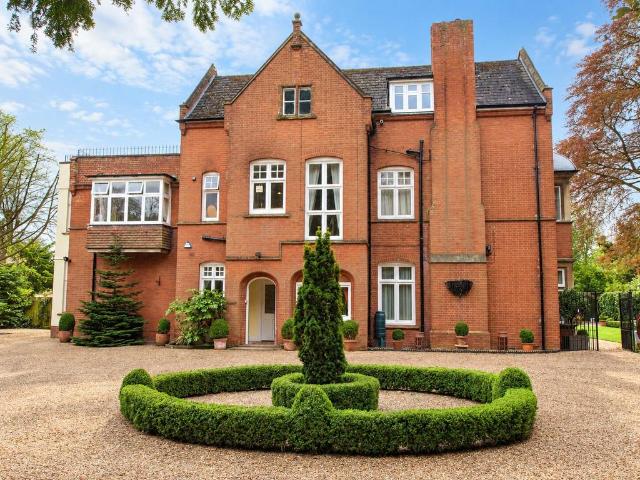 Flat for sale in Mount Pleasant, Norwich
