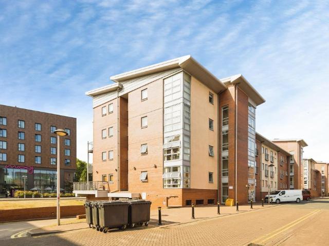 Flat for sale in Newtown, Two Mills