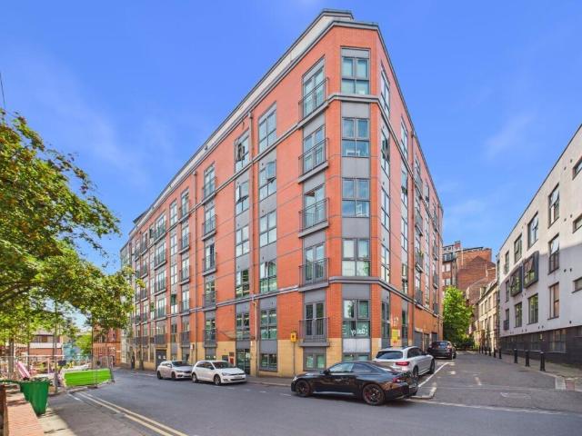 Flat for sale in St Ann's, Haddon