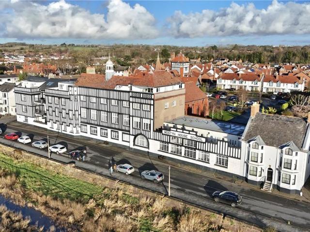 Flat for sale in Clayhill, West Vale