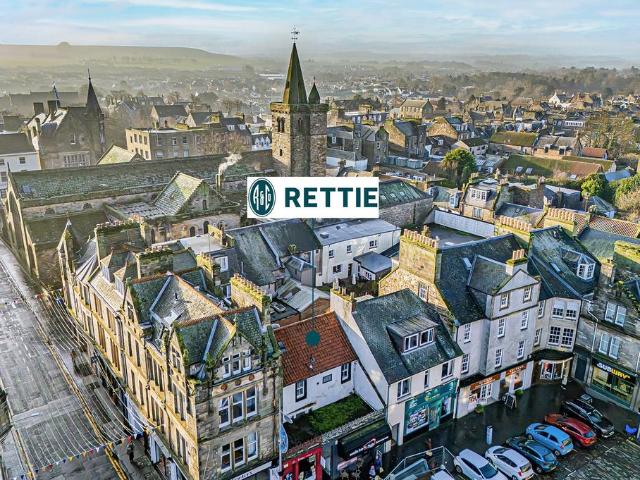 Flat for sale in St Andrews, Scotland