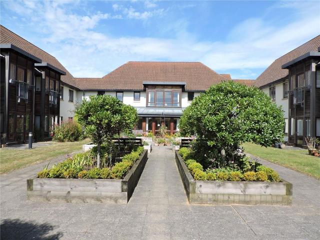 Flat for sale in Bedingfield, Suffolk