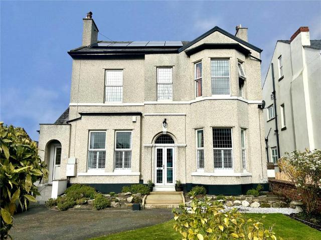 Flat for sale in Meols Cop, Southport