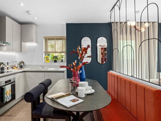 Flat for sale in Reading