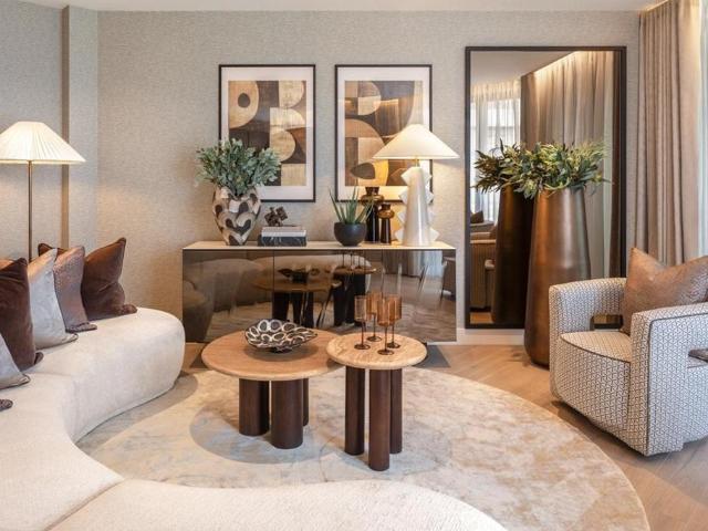 Flat for sale in Holborn, Greater London