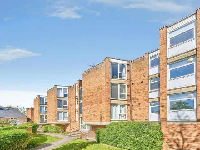 Flat for sale in Pleasant Valley, Duton Hill
