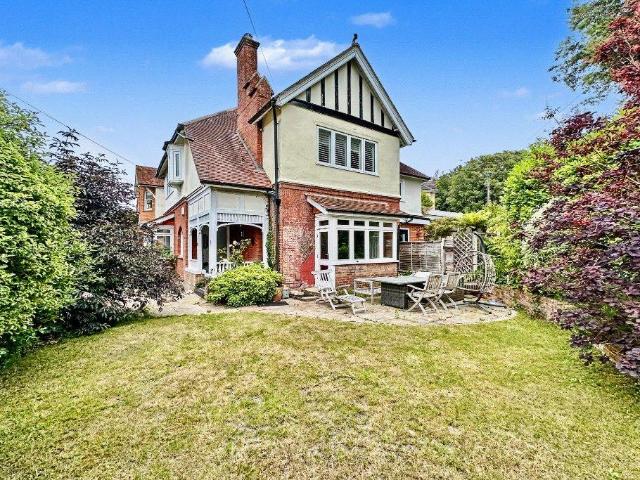 Flat for sale in Branksome Park, Poole