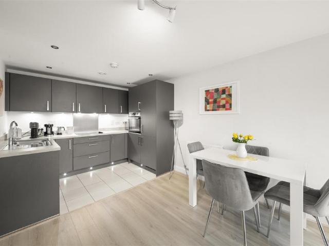Flat for sale in Ickenham, Greater London