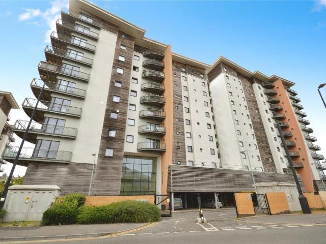 Flat for sale in Cardiff International Sports Village, Falcon Lodge