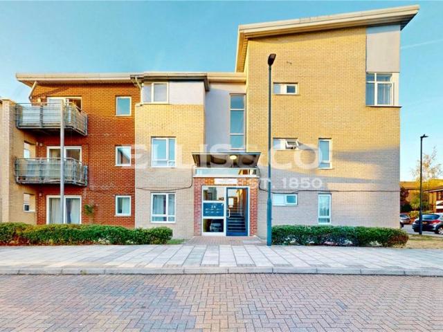 Flat for sale in Chalk Hill Estate, Greater London