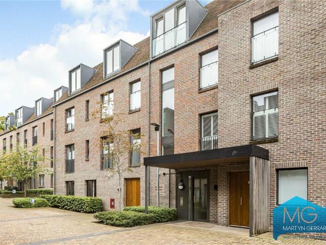 Flat for sale in Muswell Hill, Isle Of Man