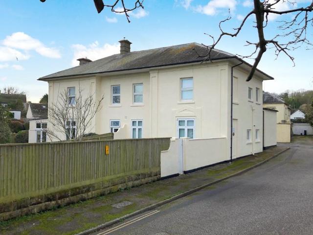 Flat for sale in Seaton, Budlake