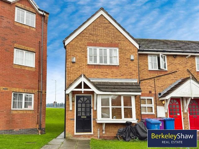 Flat for sale in Calderstones