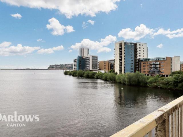 Flat for sale in Cardiff International Sports Village, Falcon Lodge