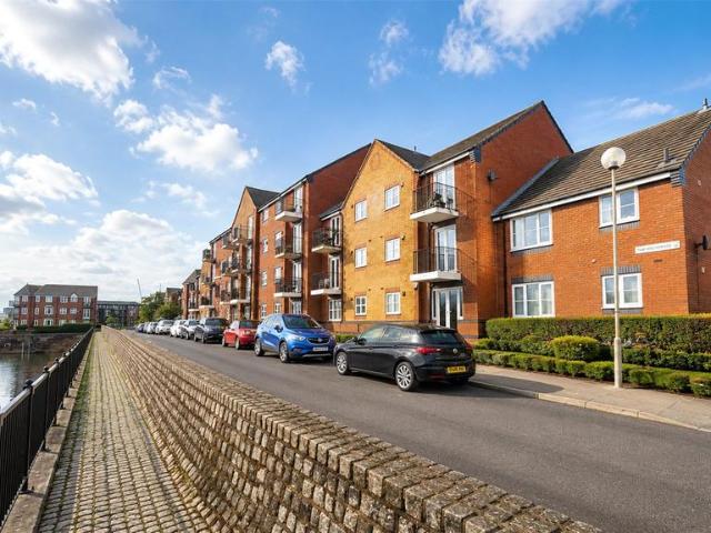 Flat for sale in Baltic Triangle, Calderstones