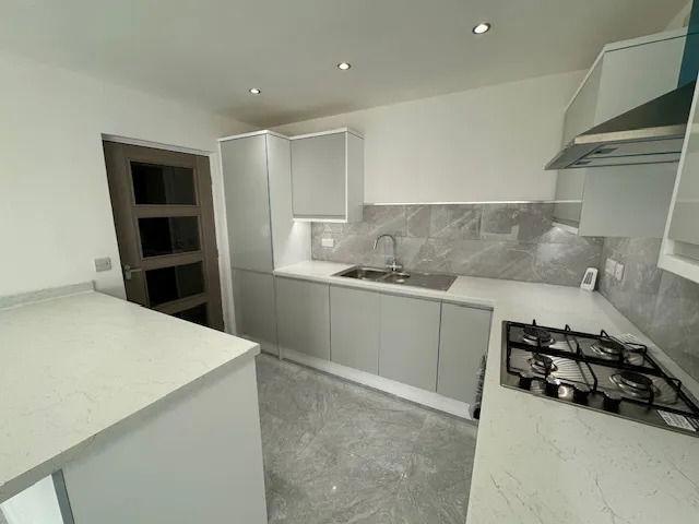 Flat for sale in South Kirkby and Moorthorpe, South Kirkby