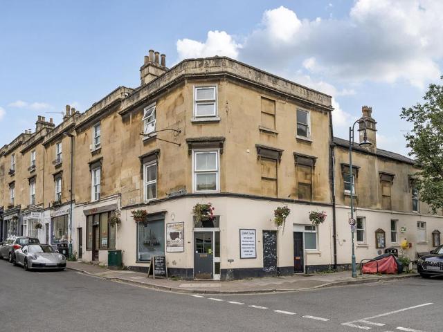 Flat for sale in Lambridge, Dulcote