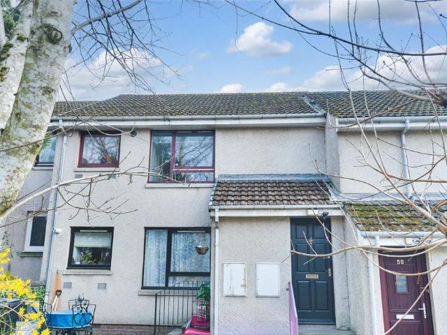 Flat for sale in Ballindoch, Scotland