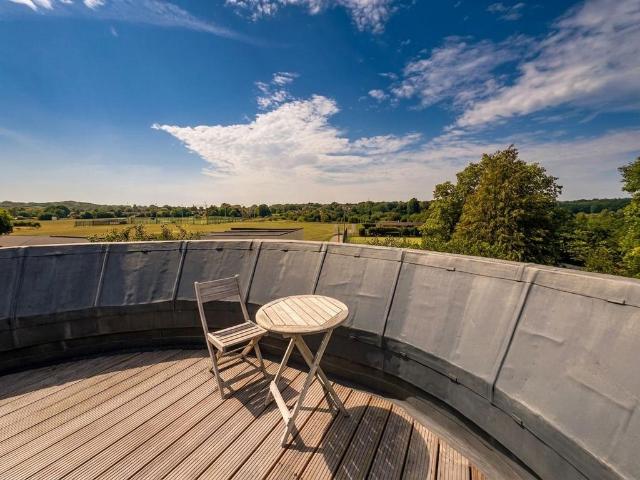 Flat for sale in Maypole, Monks Orchard