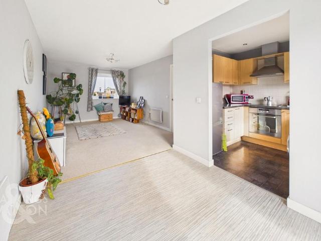 Flat for sale in Queen's Hills, South Norfolk
