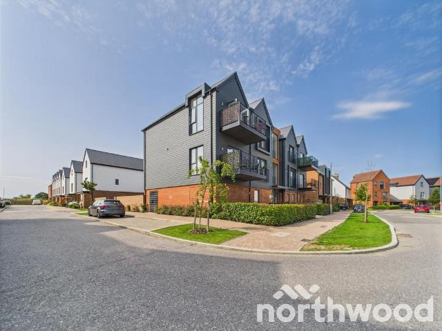 Flat for sale in Bridgefield, Kent