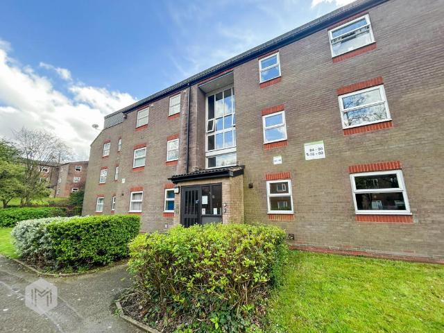 Flat for sale in Chapel Field, Bury