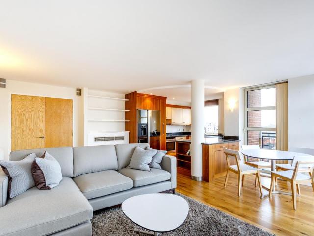 Flat for sale in Belgravia, Greater London