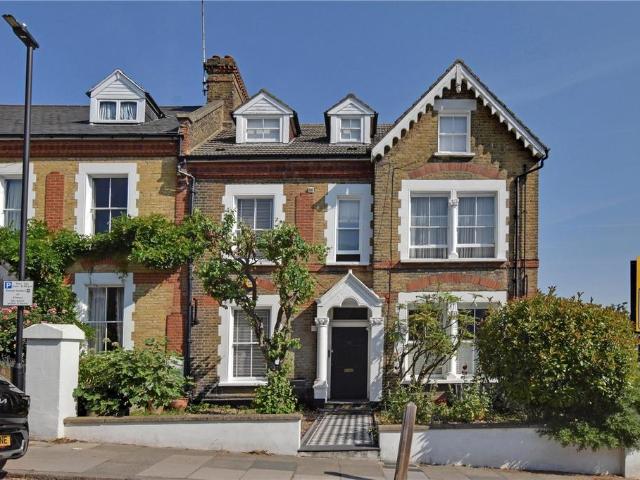 Flat for sale in East Greenwich, Greater London