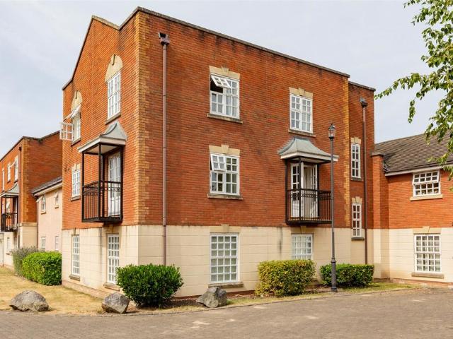 Flat for sale in Repton Grange, Feckenham