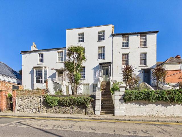 Flat for sale in Golden Valley, Folkestone