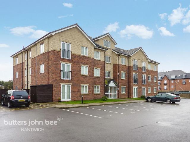 Flat for sale in Kingsbourne, Nantwich