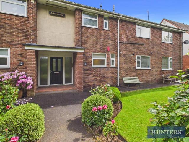 Flat for sale in South Cliff, Kepwick