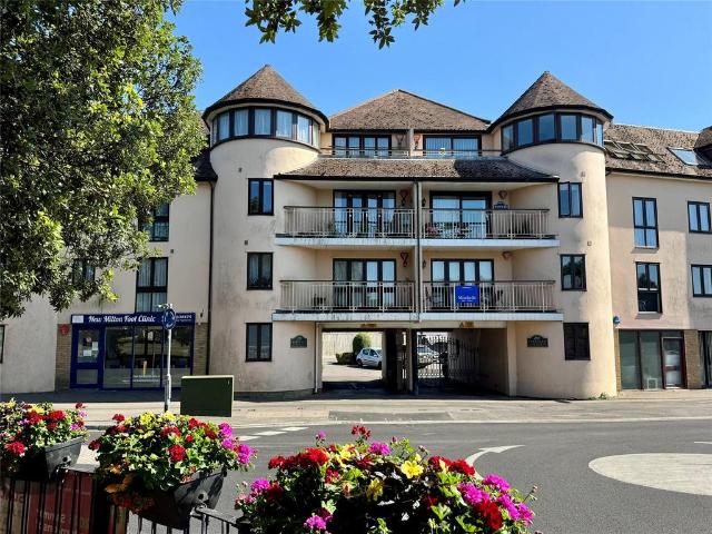 Flat for sale in Old Milton, Ashurst Bridge